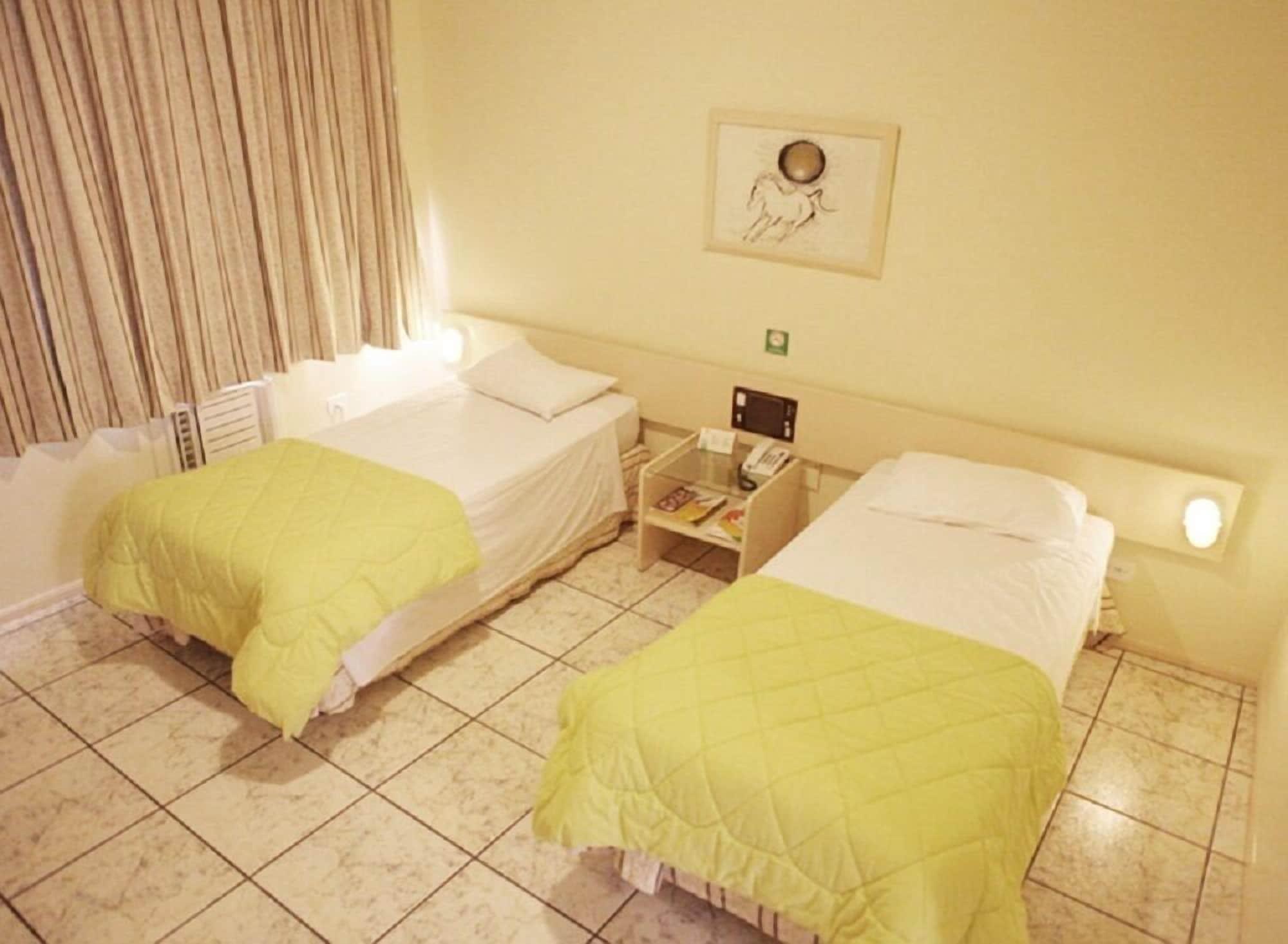 Hotel Harbor Inn 론드리나 외부 사진