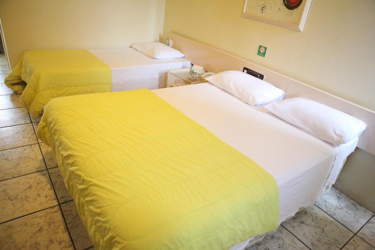 Hotel Harbor Inn 론드리나 외부 사진